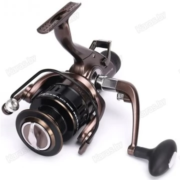 Катушка безынерционная с байтраннером Dayo Invictus 4000