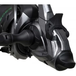 Безынерционная катушка с байтраннером Flagman Legend Feeder 4000 FS