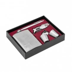 Подарочный набор Тонар (фляжка 0,24 л. + 2 стопки, воронка, ручка, мультитул)