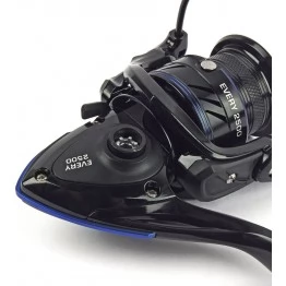 Безынерционная катушка Nautilus Every 2000