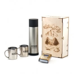 Подарочный набор Следопыт "Привал" (термос, 2 кружки, карты)